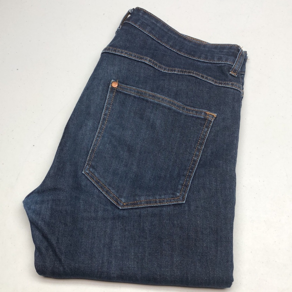 STRETCH &DENIM HI-RISE ANKLE CROP JEANS  34x26 ⭐️